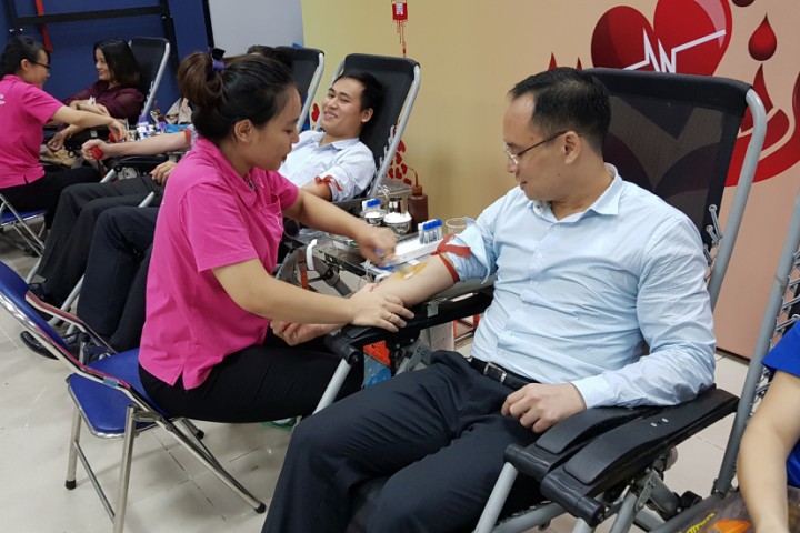Lời kêu gọi CBNV DMC tham gia hiến máu